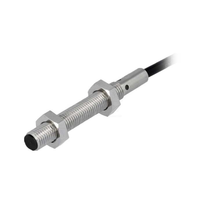 OMRON SENSÖR PNP NC