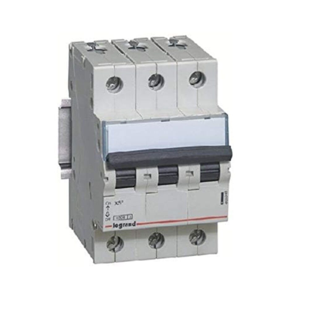 LEGRAND XS³ SERİSİ OTOMATİK SİGORTA 4.5KA 16A 3KUTUP-LEGRAND 403342